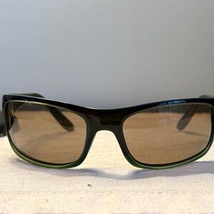 Maui Jim Peahi sunglasses